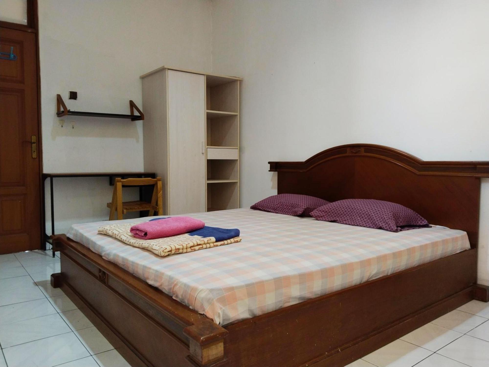 Hotel Griya Cempaka Baru At-taqwa Syariah Jakarta